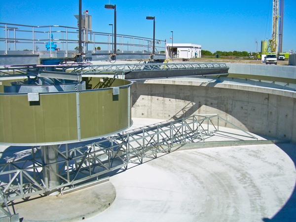 警察螺旋刀片澄清器